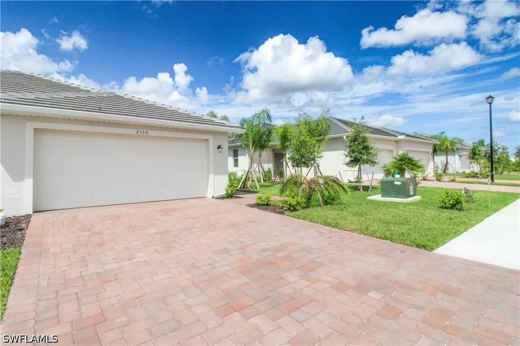 2156 Dragonfruit Way Naples FL 34120