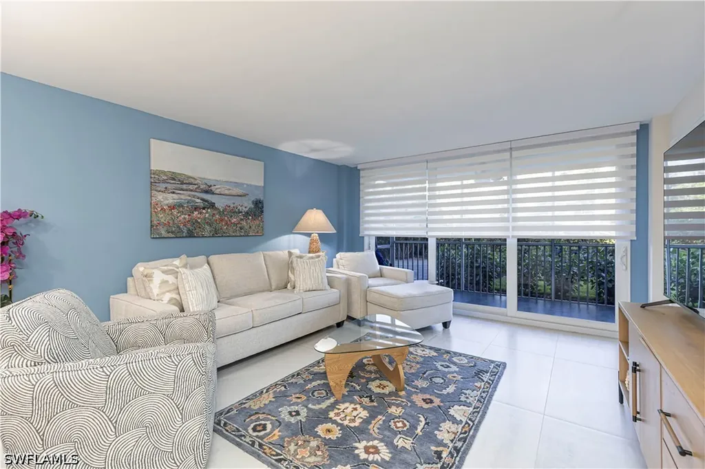 5 Bluebill Avenue Naples FL 34108