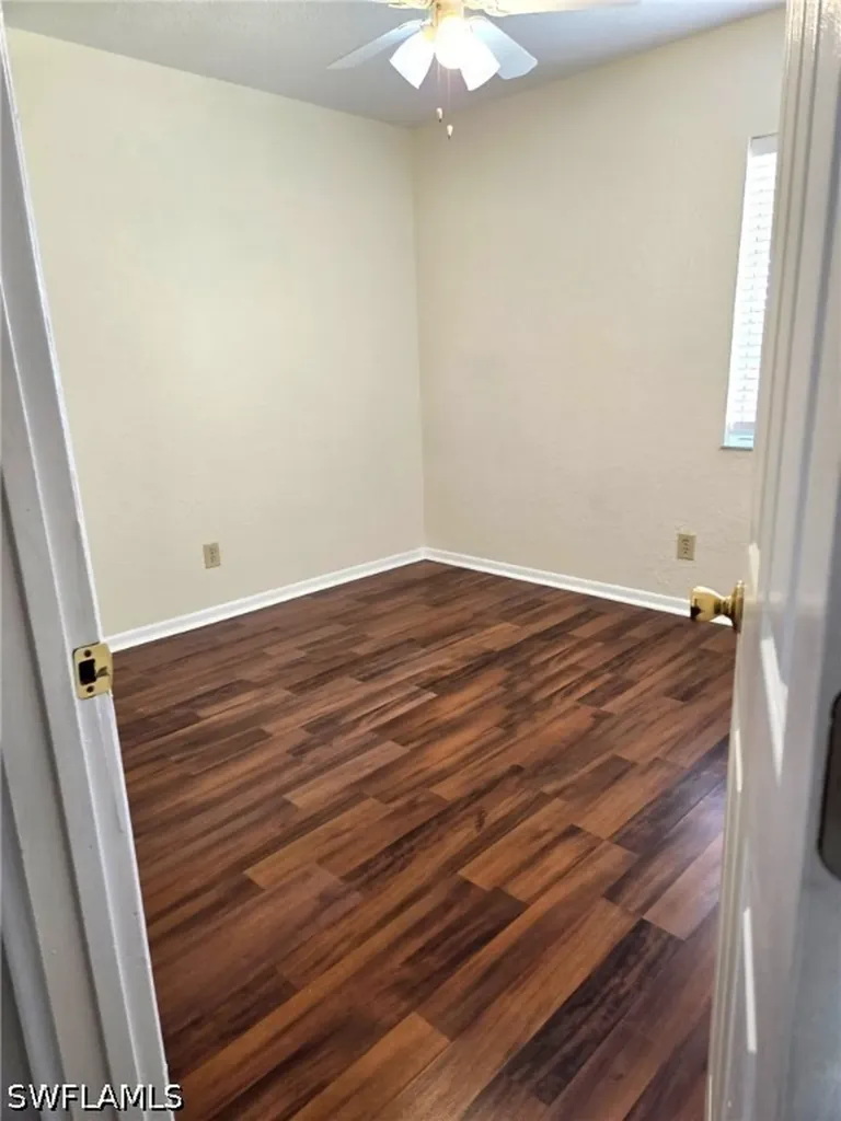4615 Bayshore Drive Naples FL 34112