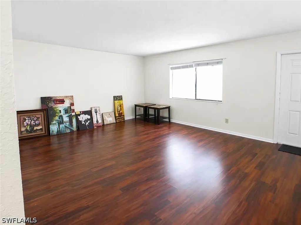 4615 Bayshore Drive Naples FL 34112