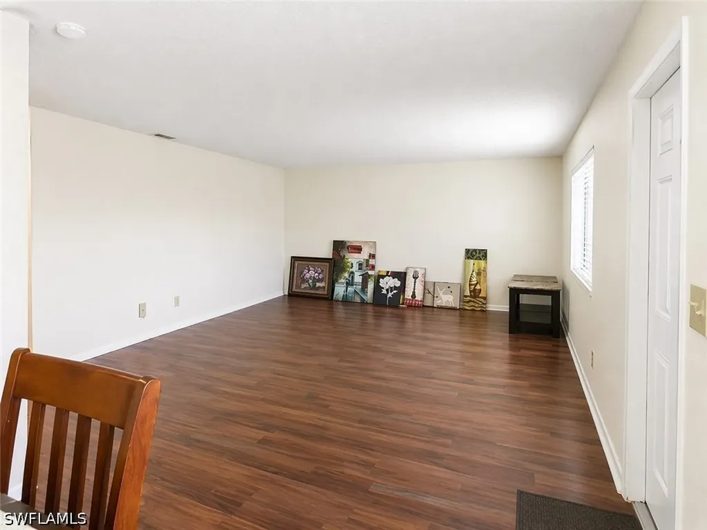 4615 Bayshore Drive Naples FL 34112