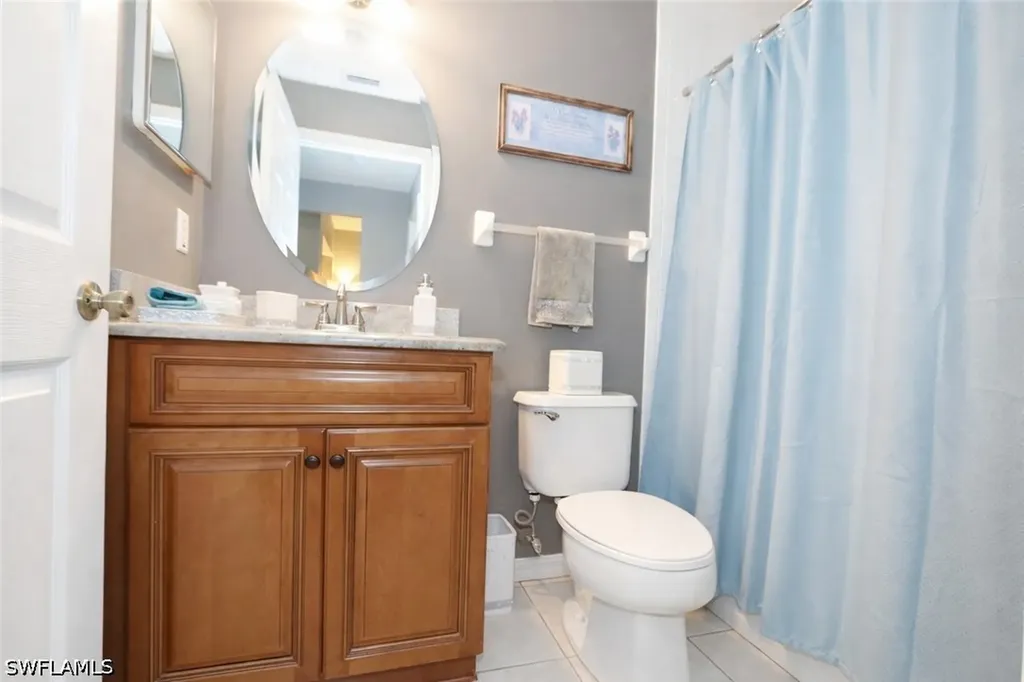 3225 Cypress Glen Way Naples FL 34109