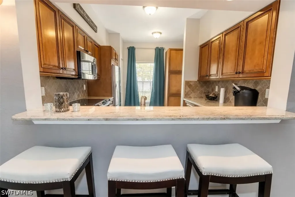 3225 Cypress Glen Way Naples FL 34109