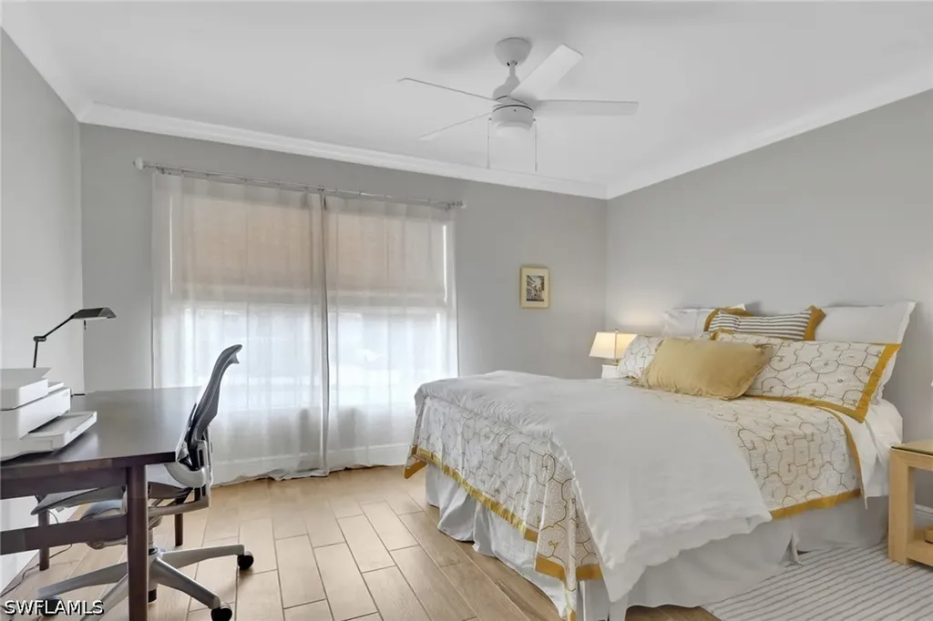 638 7th Avenue S Naples FL 34102