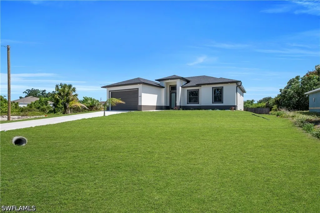 2615 45th Street SW Lehigh Acres FL 33976
