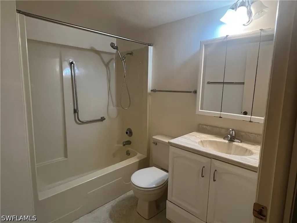 1747 Pebble Beach Drive Fort Myers FL 33907