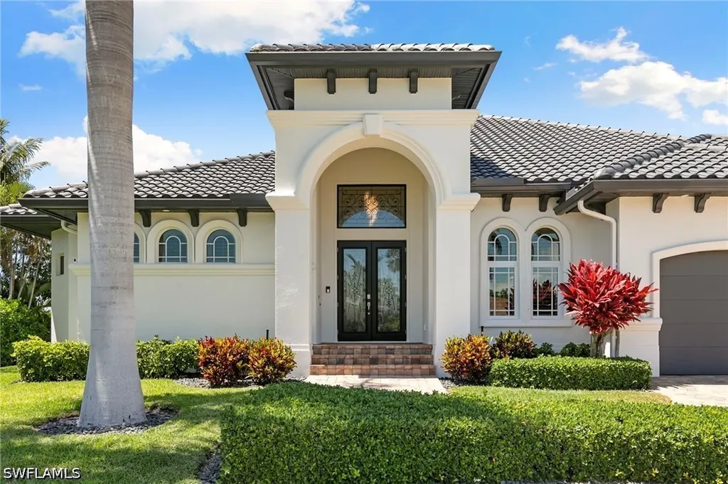 1722 N Bahama Avenue Marco Island FL 34145