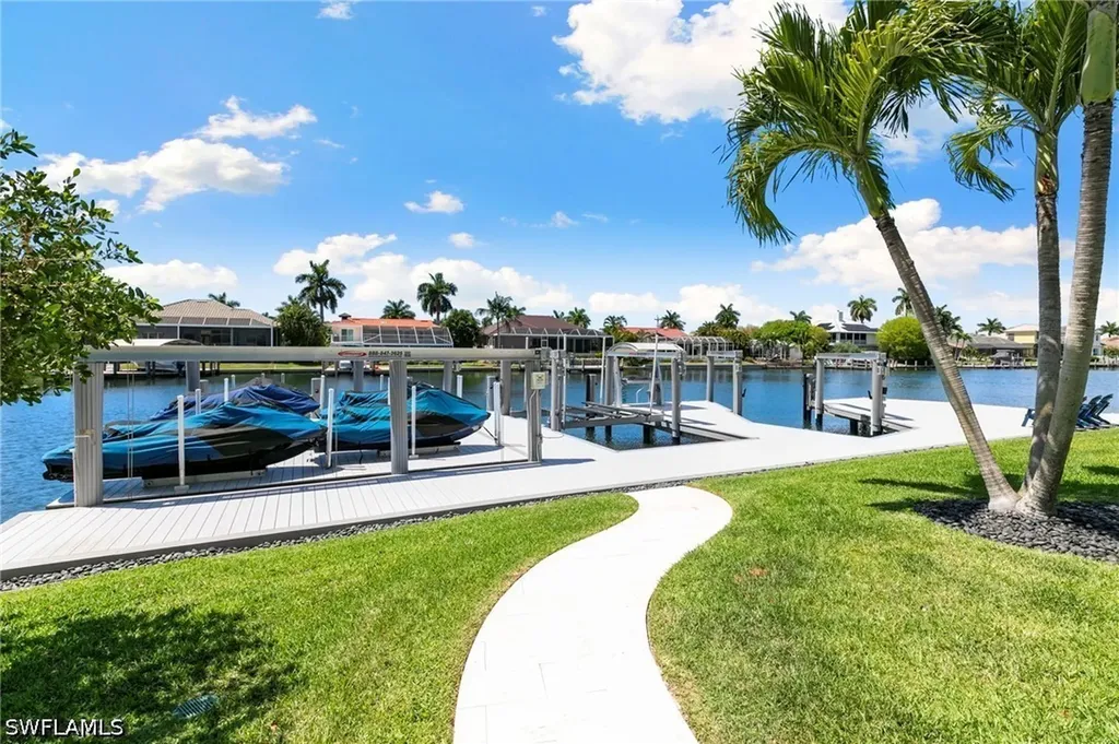 1722 N Bahama Avenue Marco Island FL 34145