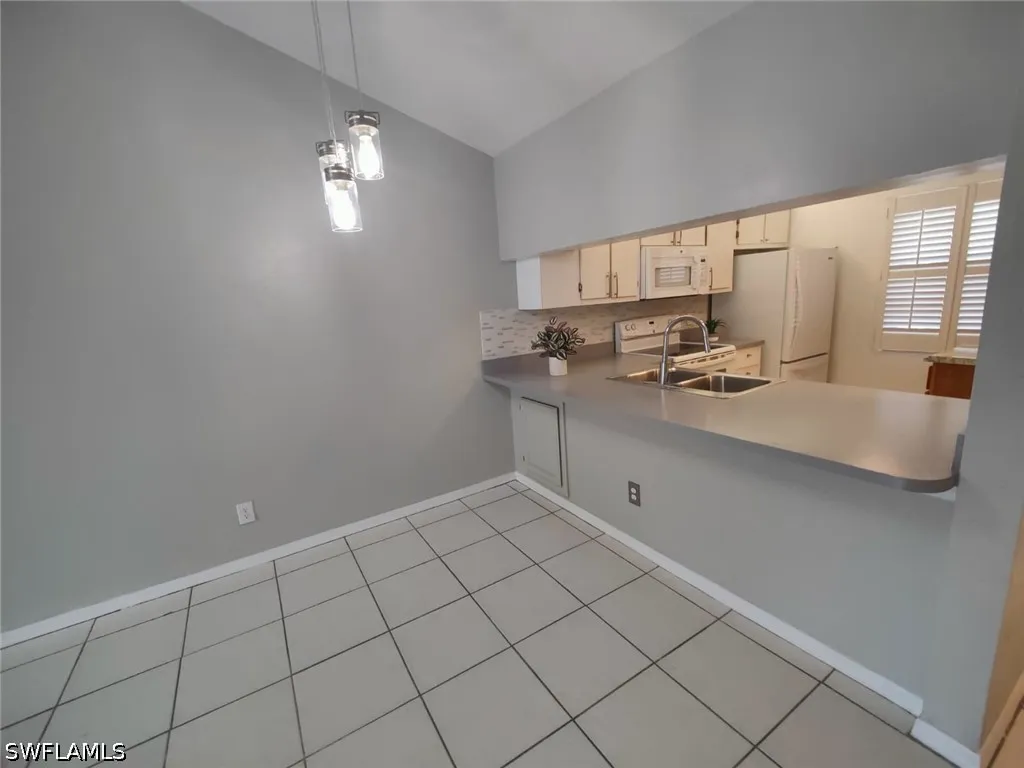 2668 Kings Lake Boulevard Naples FL 34112