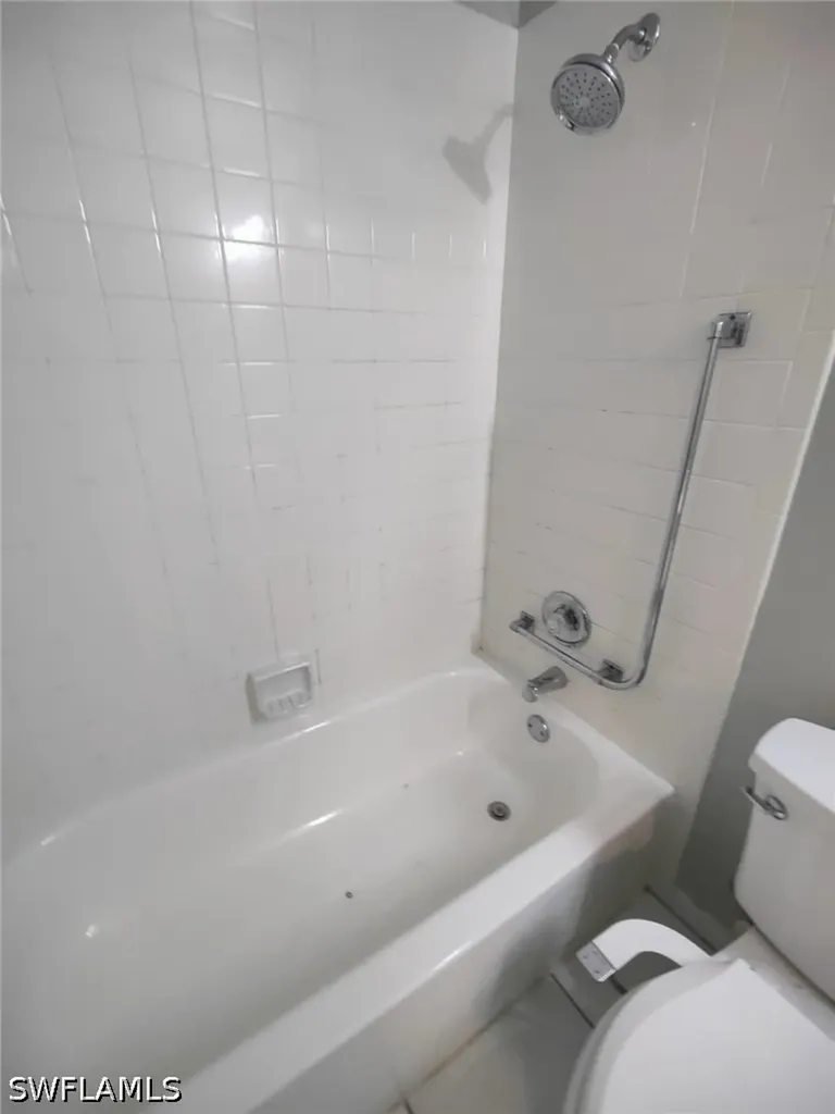 2668 Kings Lake Boulevard Naples FL 34112
