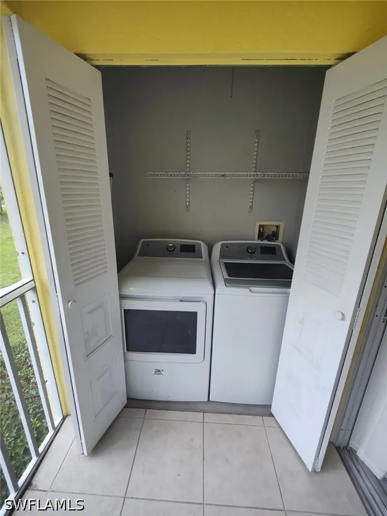 2668 Kings Lake Boulevard Naples FL 34112