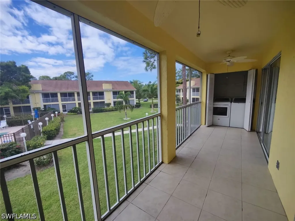 2668 Kings Lake Boulevard Naples FL 34112