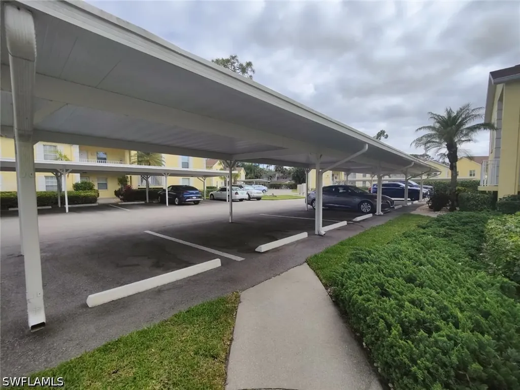2668 Kings Lake Boulevard Naples FL 34112