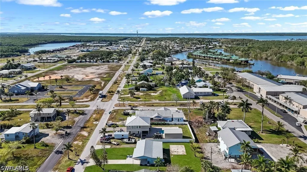 505 Copeland Avenue N Everglades City FL 34139