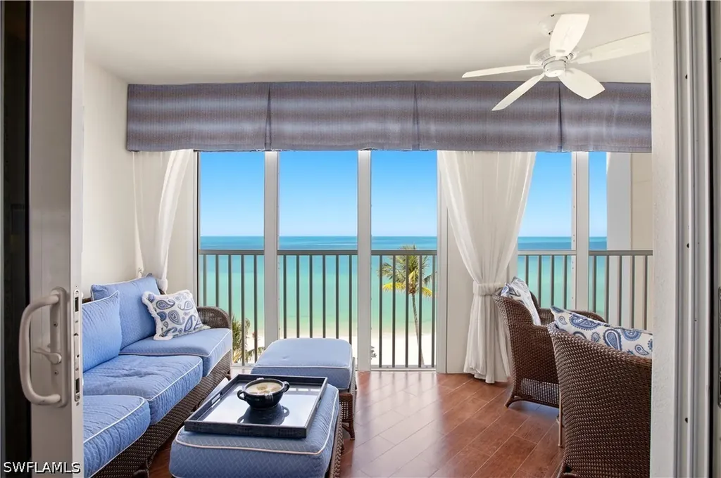 3377 Gulf Shore Boulevard N Naples FL 34103