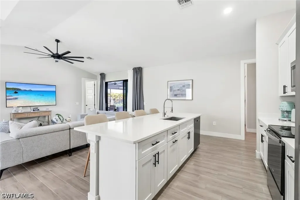 4600 Key Largo Lane Bonita Springs FL 34134