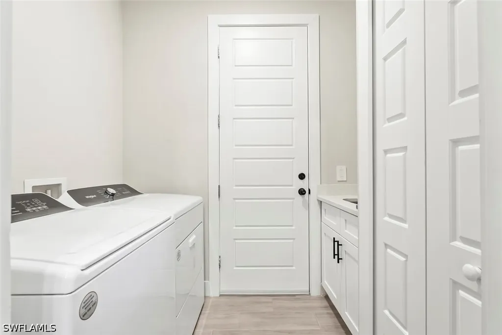 4600 Key Largo Lane Bonita Springs FL 34134