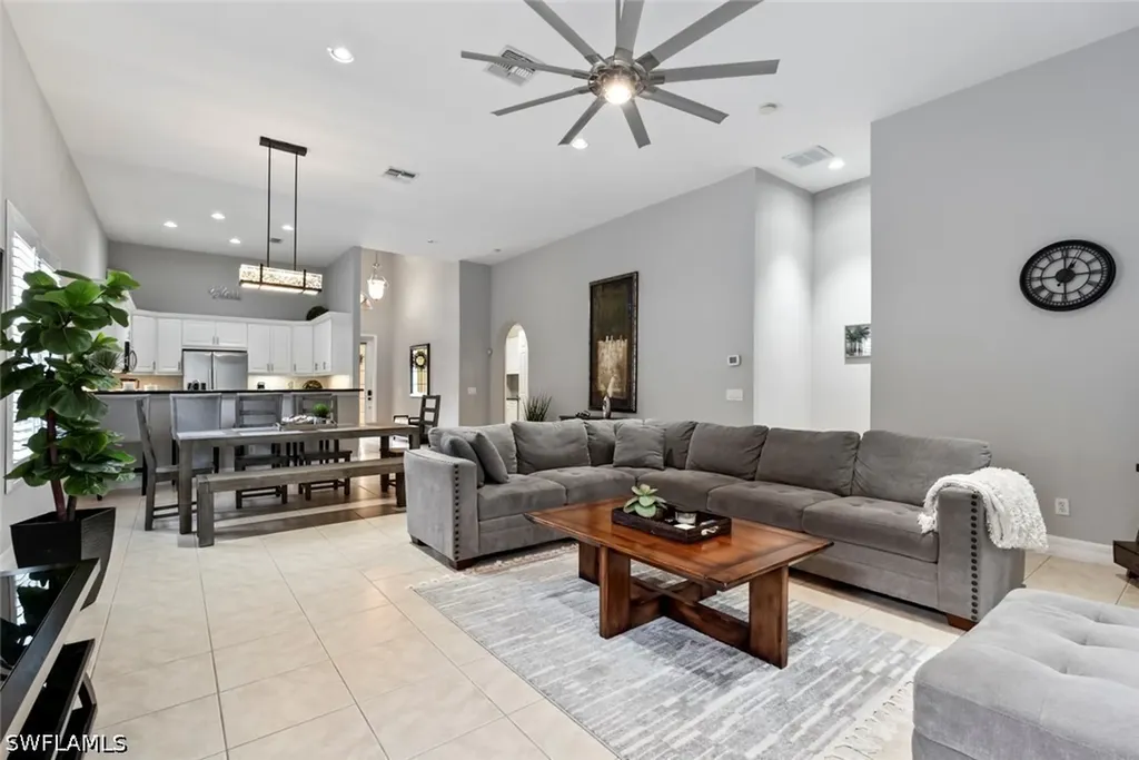 6051 Shallows Way Naples FL 34109