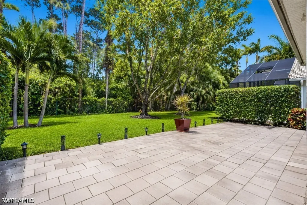6051 Shallows Way Naples FL 34109