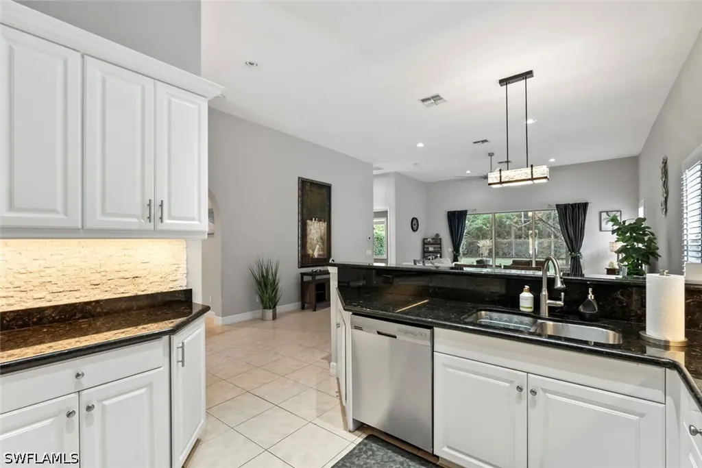 6051 Shallows Way Naples FL 34109