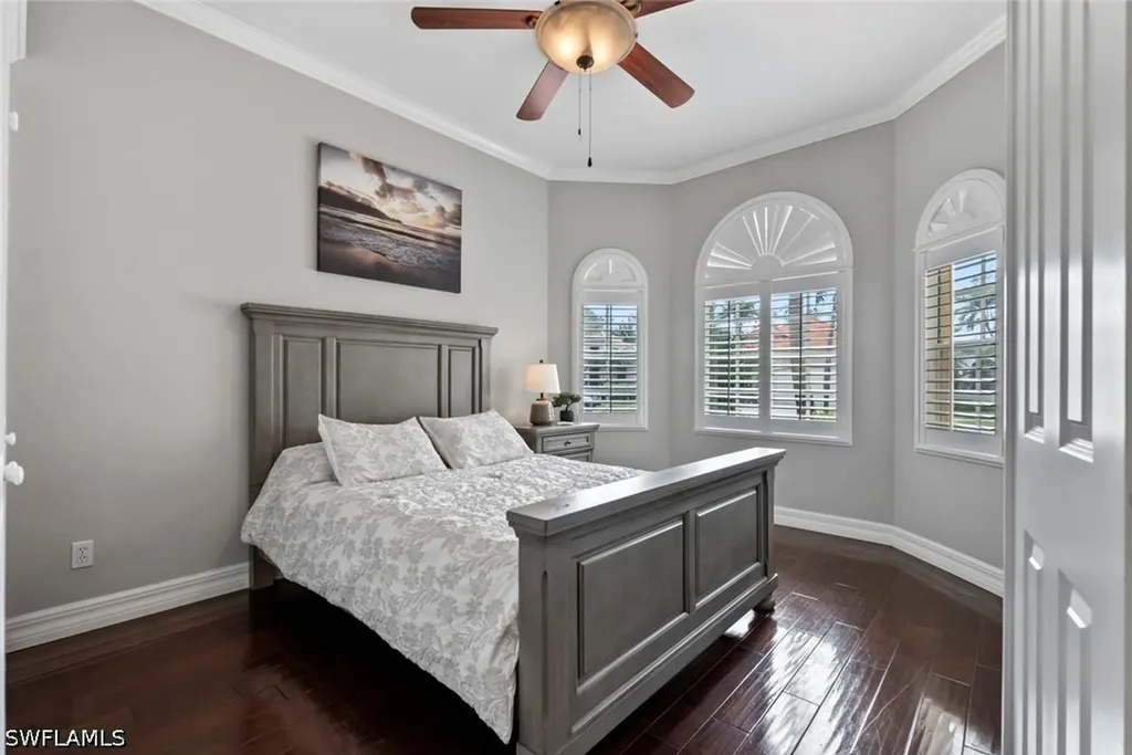 6051 Shallows Way Naples FL 34109