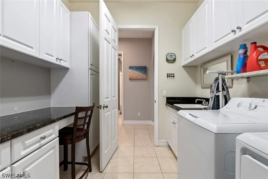 6051 Shallows Way Naples FL 34109