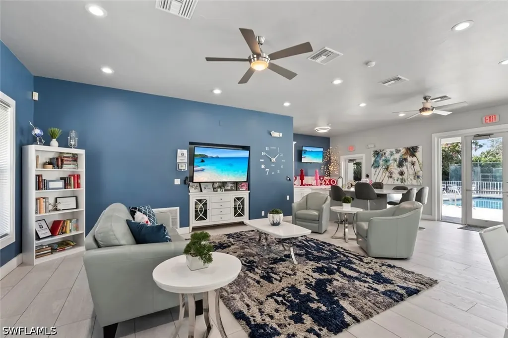 6051 Shallows Way Naples FL 34109