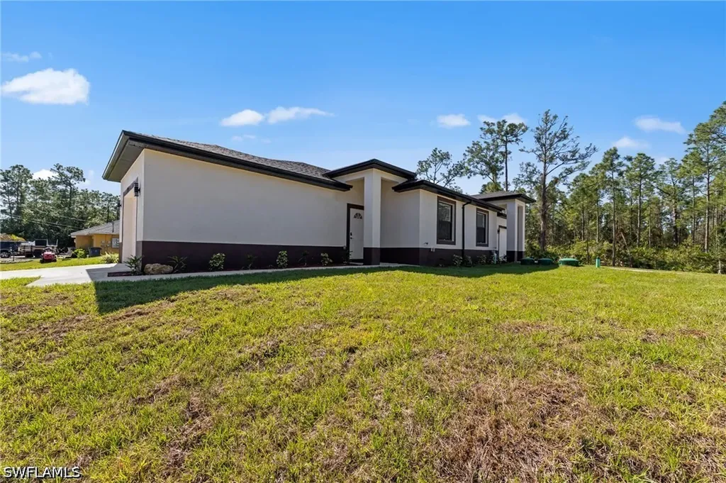 1938 Laverna Avenue Lehigh Acres FL 33972