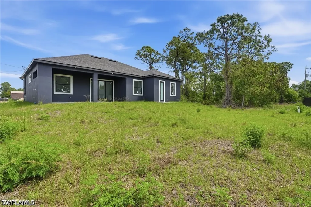 3409 24th Street SW Lehigh Acres FL 33976