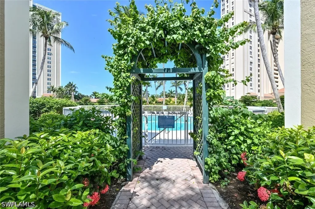 6549 Marissa Loop Naples FL 34108