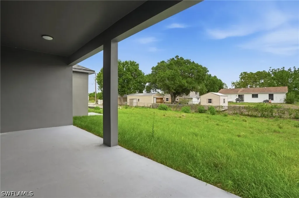3110 23rd Street SW Lehigh Acres FL 33976