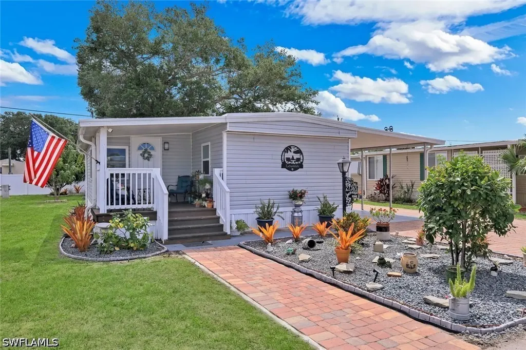 27365 Joann Drive Bonita Springs FL 34135