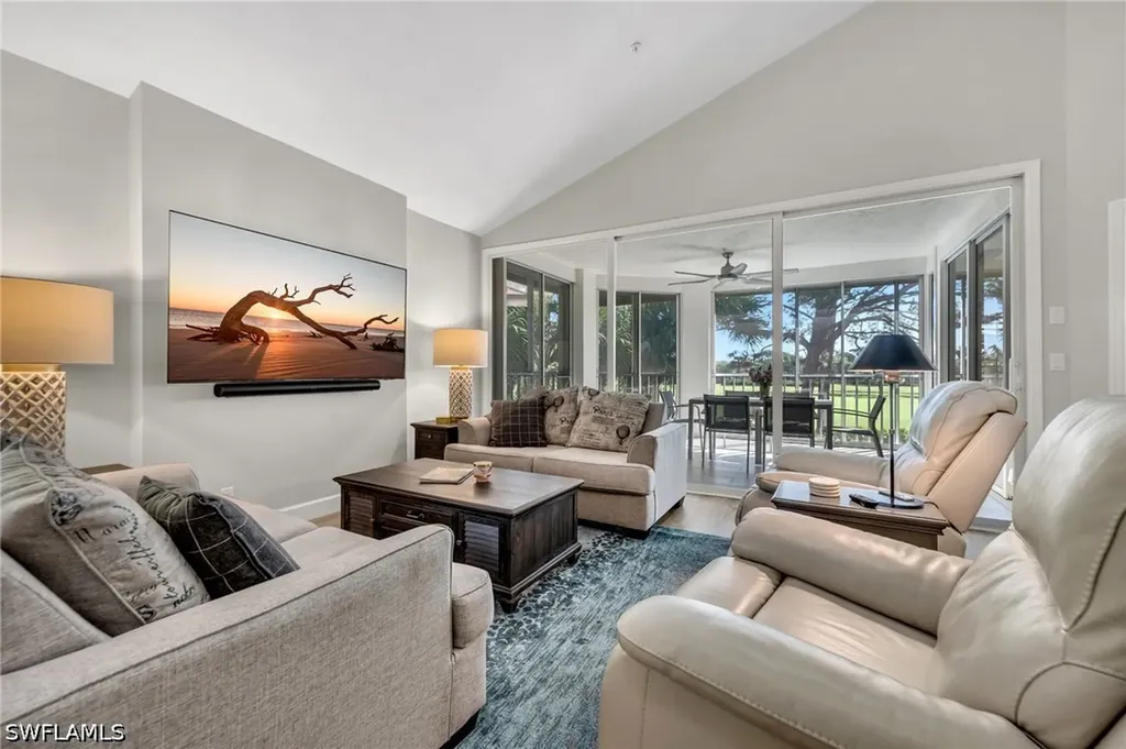 Bonita Springs FL, 26910 Wedgewood Drive, Unit 301