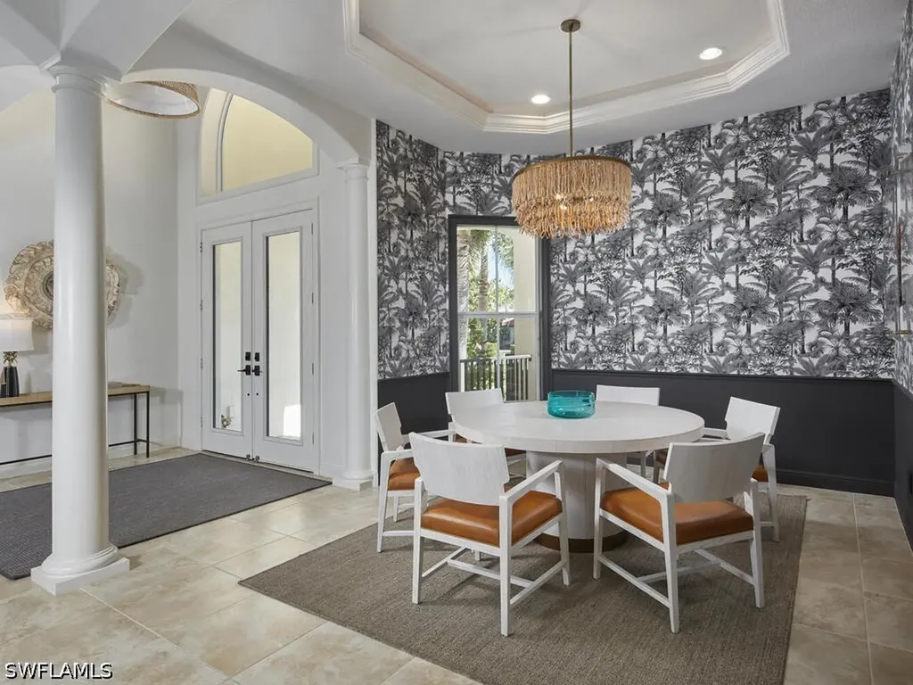 4419 Crayton Road Naples FL 34103