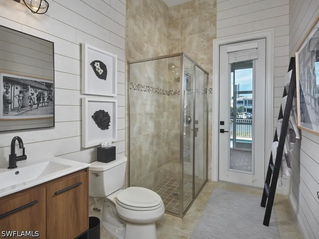 4419 Crayton Road Naples FL 34103