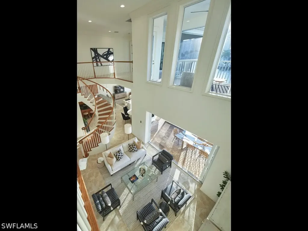 4419 Crayton Road Naples FL 34103