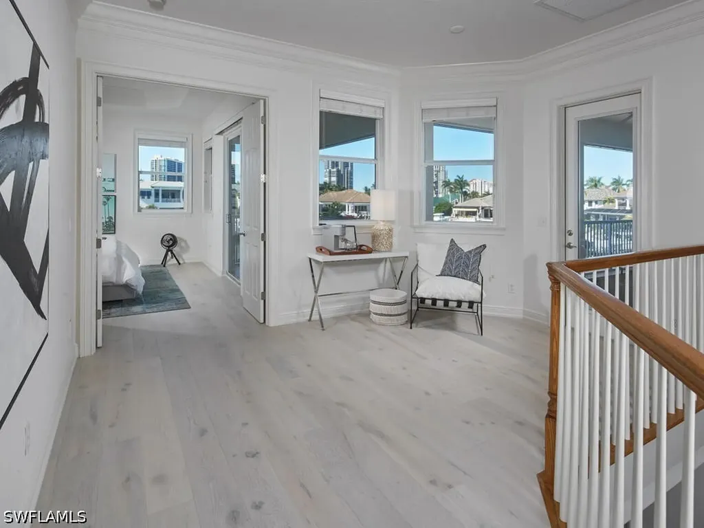 4419 Crayton Road Naples FL 34103