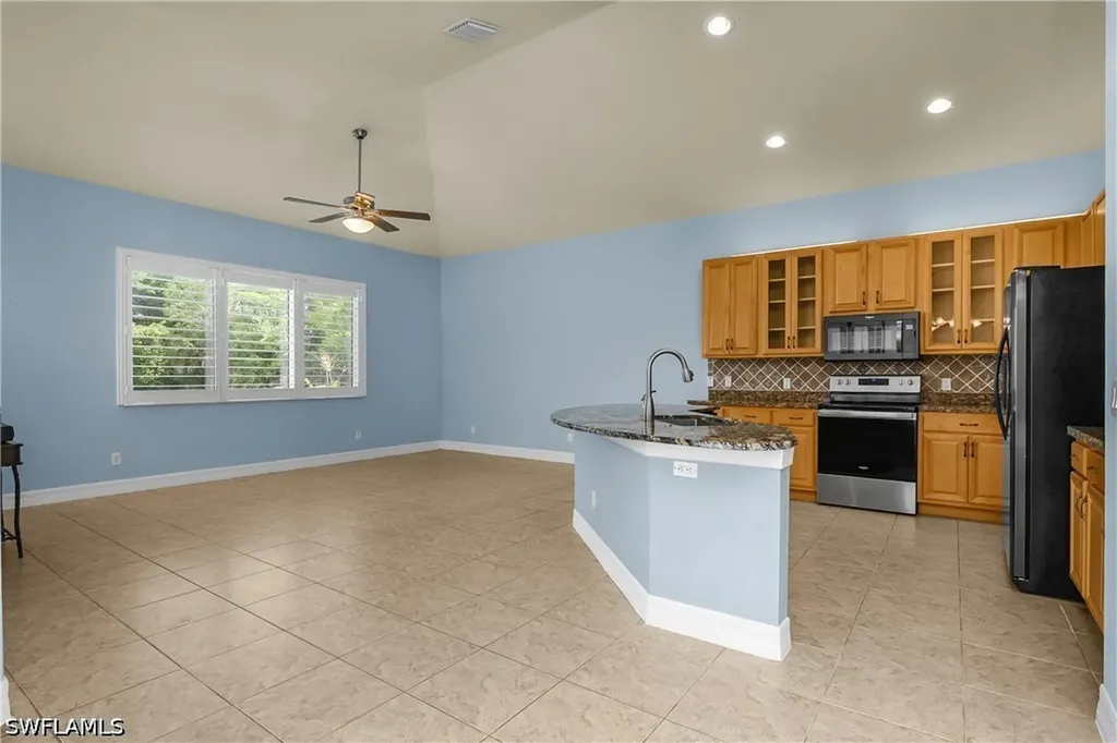 9750 Wilshire Lakes Boulevard Naples FL 34109