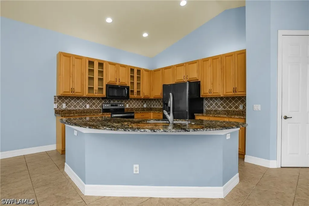 9750 Wilshire Lakes Boulevard Naples FL 34109