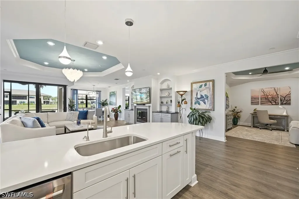 15245 Zeno Way Naples FL 34114