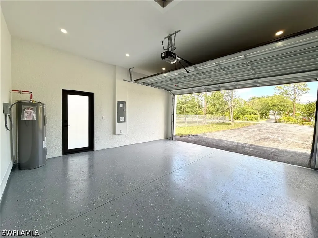 4283 10th Street NE Naples FL 34120