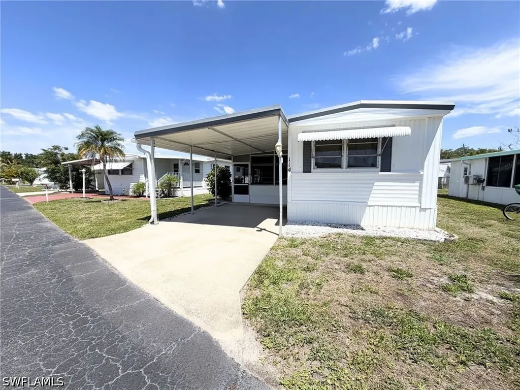 114 Rose Lane Naples FL 34114