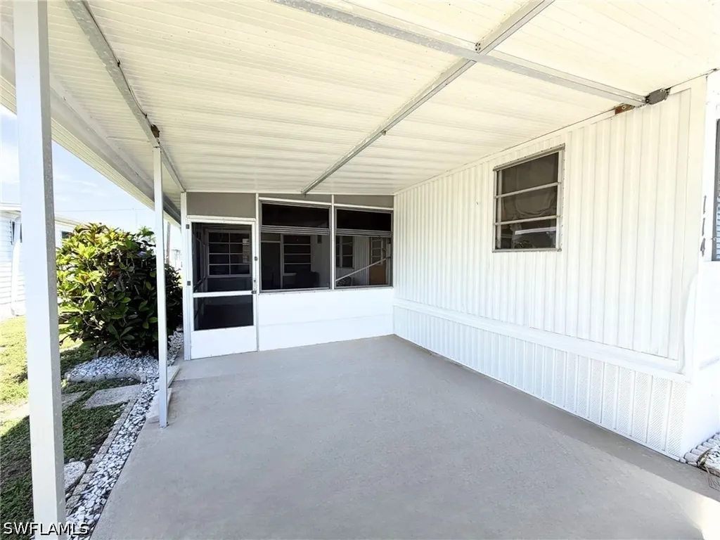114 Rose Lane Naples FL 34114