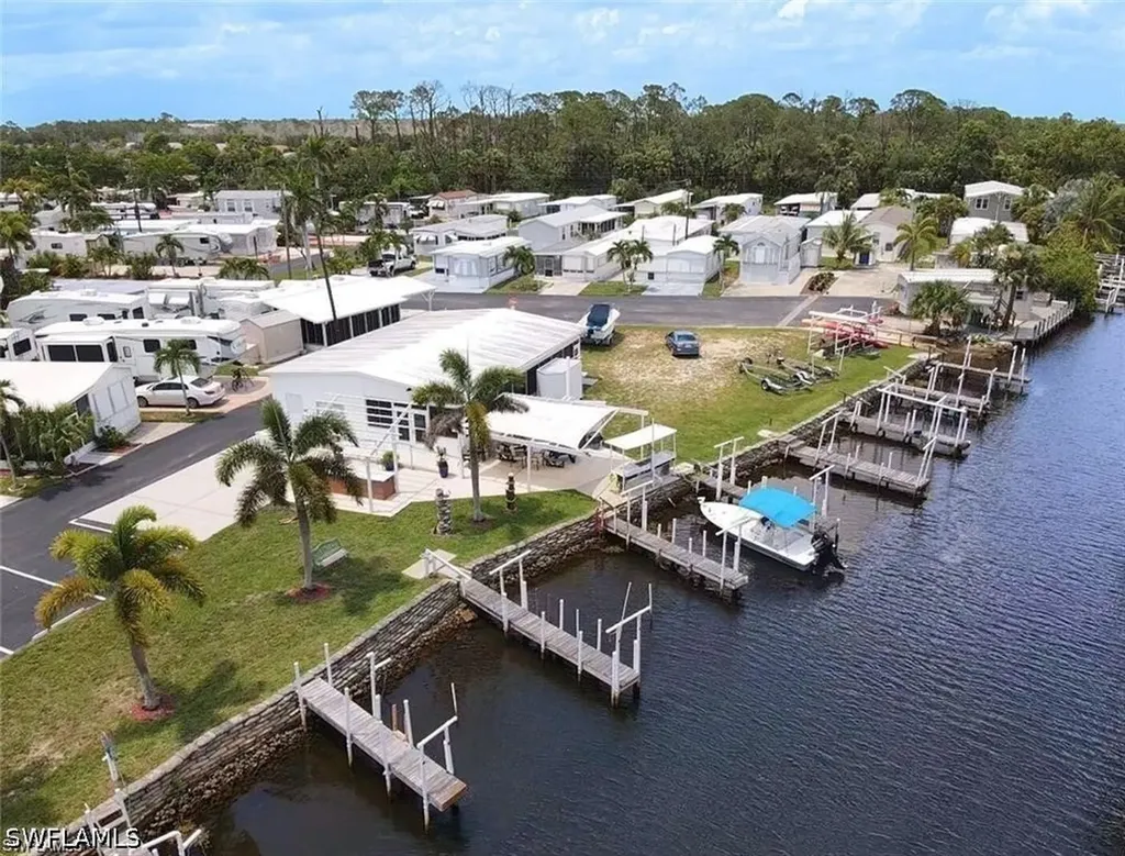 114 Rose Lane Naples FL 34114