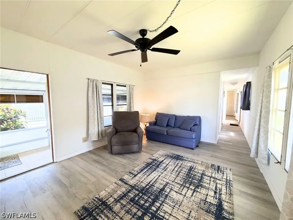 114 Rose Lane Naples FL 34114