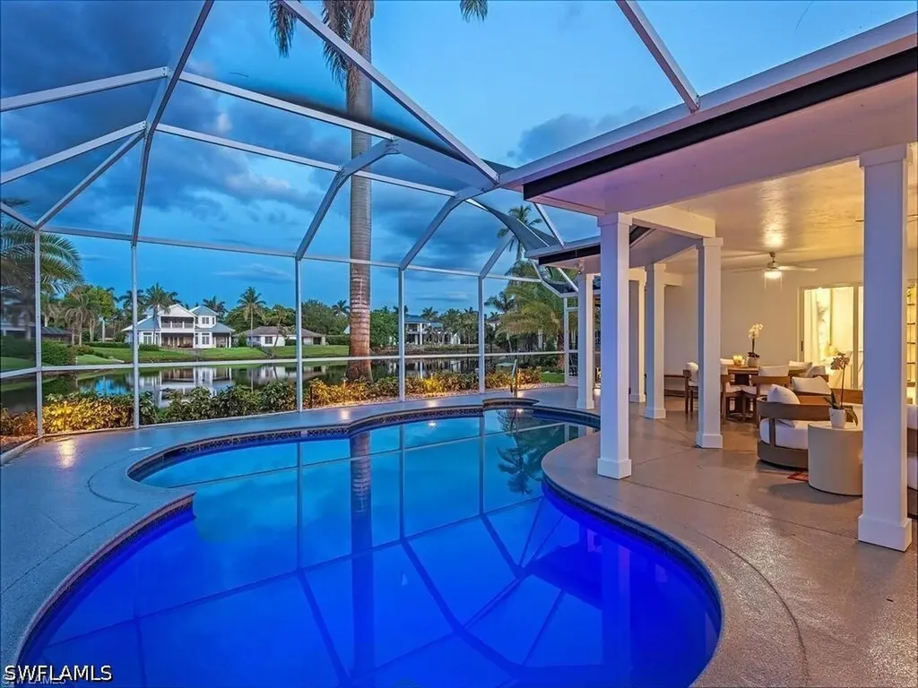 4856 Crayton Road Naples FL 34103
