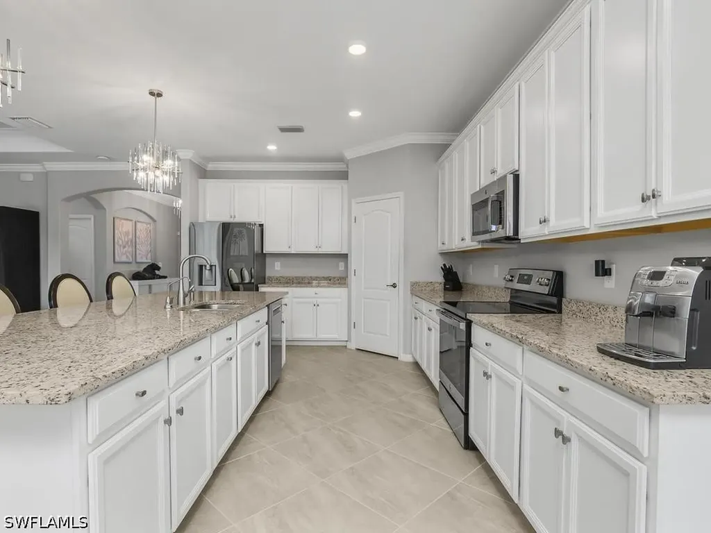 17575 Kinzie Lane Estero FL 33928