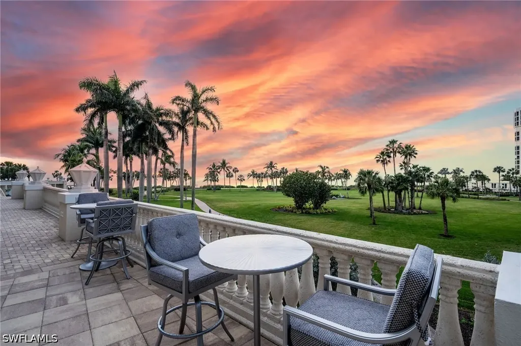 4021 Gulf Shore Boulevard N Naples FL 34103