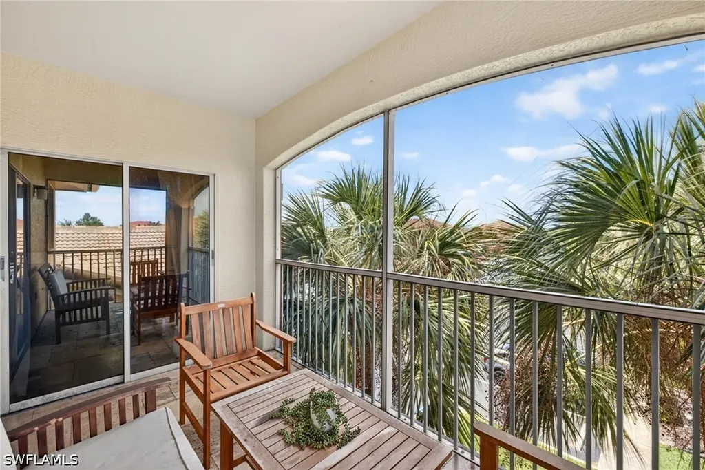 6481 Aragon Way Fort Myers FL 33966