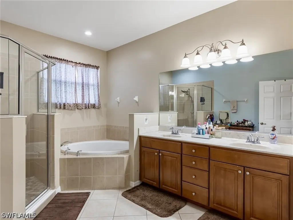 20026 Larino Loop Estero FL 33928